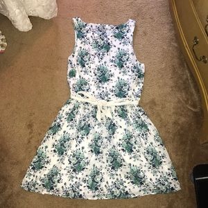 Speeckless Blue Green Floral Dress